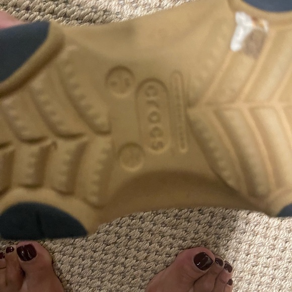 Women/Men Clogs with Red Strap - Picture 4 of 4